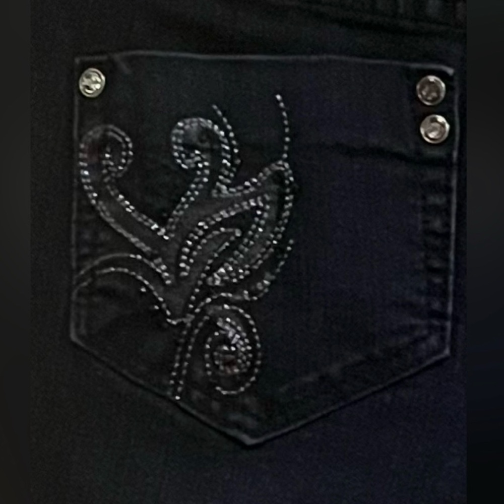 Women’s Denver Hayes Embellished Black Jeans Size 6